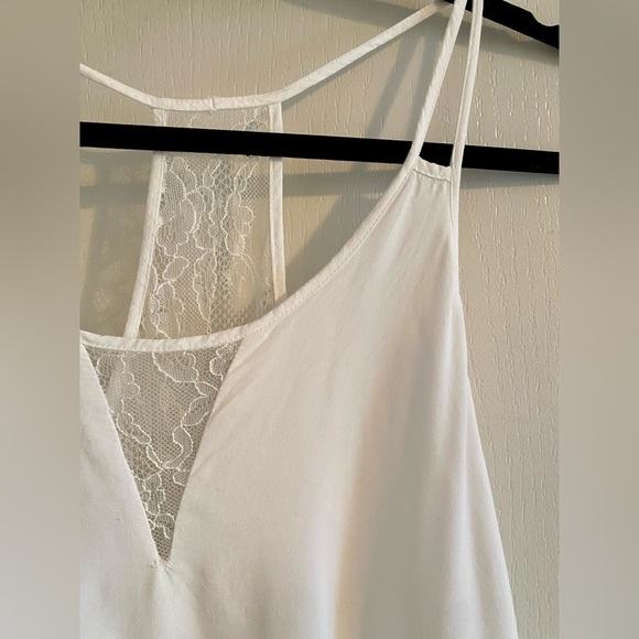 White Long Flowey Top/Dress - Picture 2 of 6